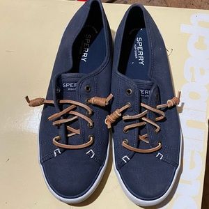 Sperry top sider sneaker